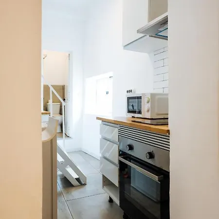 Cozy Flat Downtown Intendente And Graca 6 * Lissabon